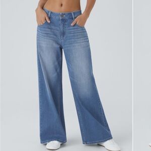 Women’s stretch baggy jeans